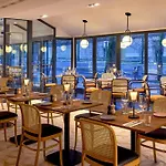 Paris Marriott Rive Gauche Hotel & Conference Center