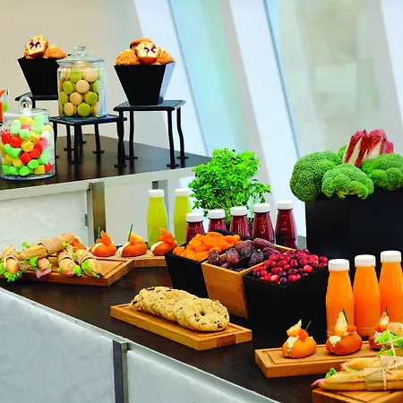 Hotel Marriott Rive Gauche & Conference Center