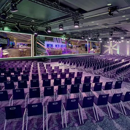 Marriott Rive Gauche & Conference Center Paris