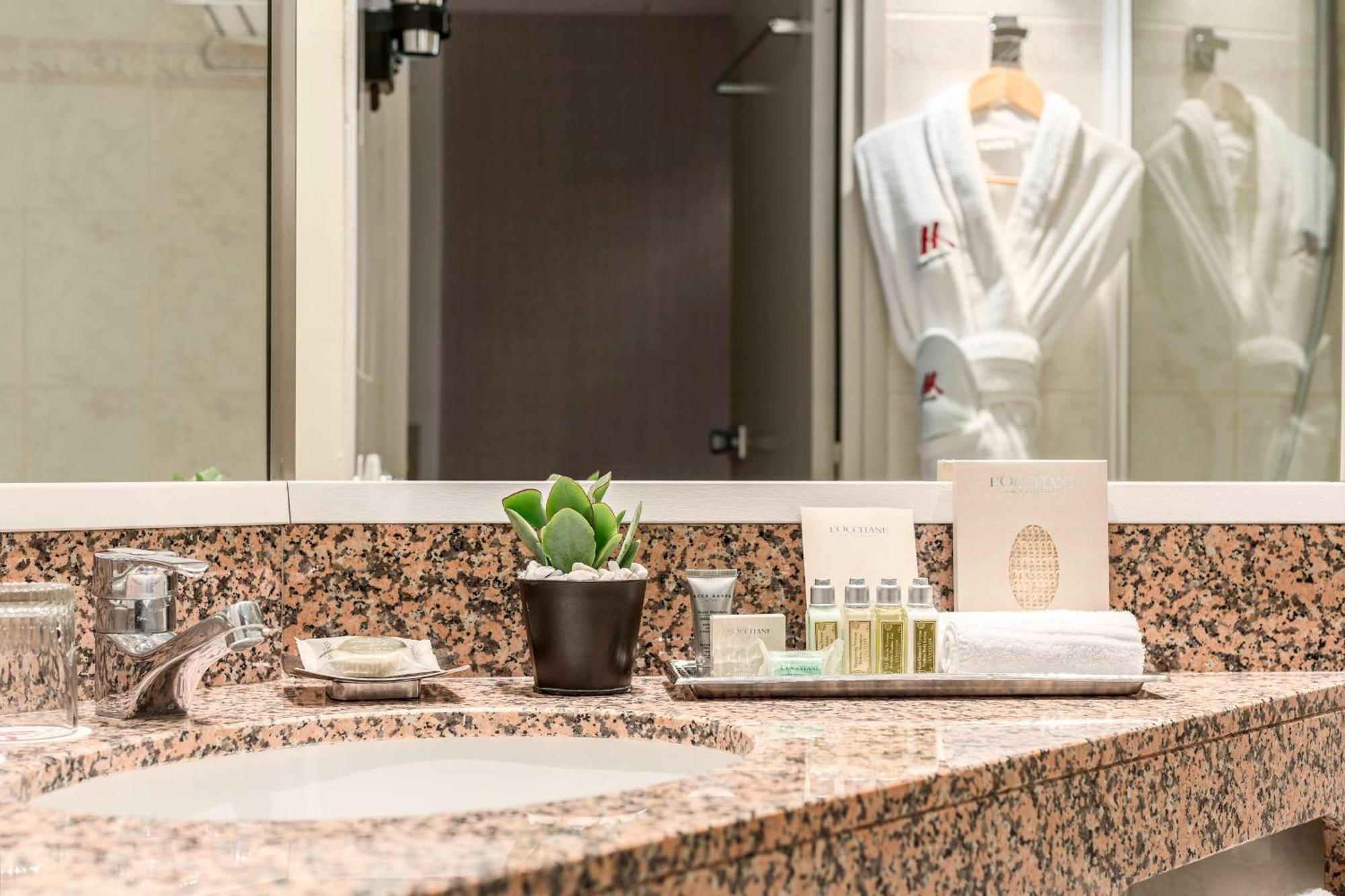 Hotel Marriott Rive Gauche & Conference Center Parigi