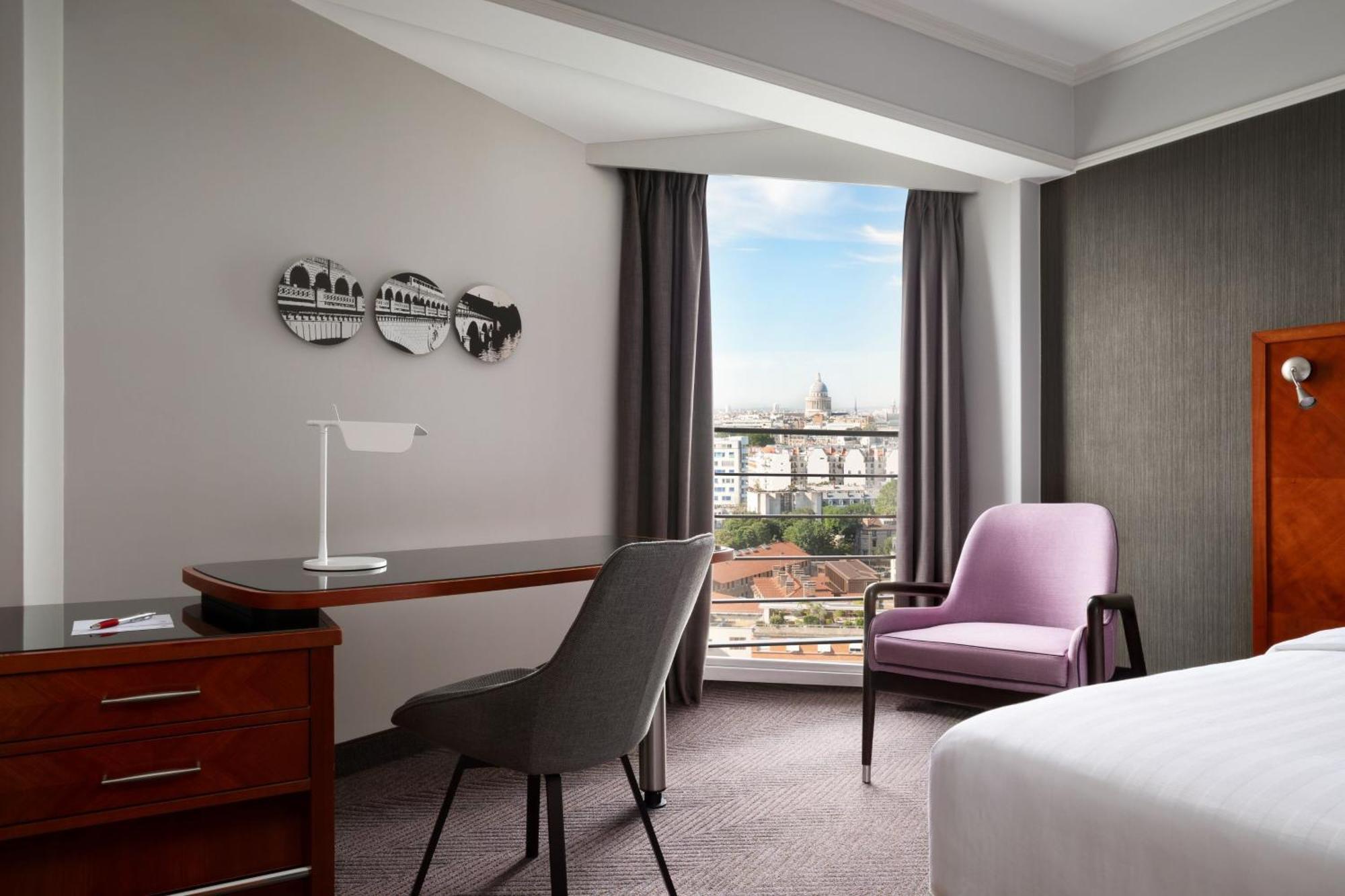 Marriott Rive Gauche & Conference Center 4* Paris