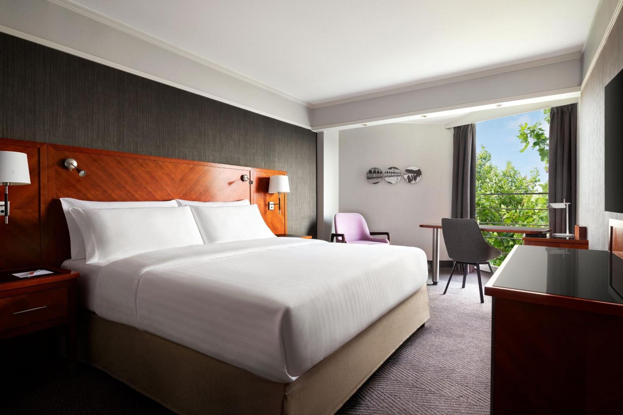 Hotel Marriott Rive Gauche & Conference Center Parigi