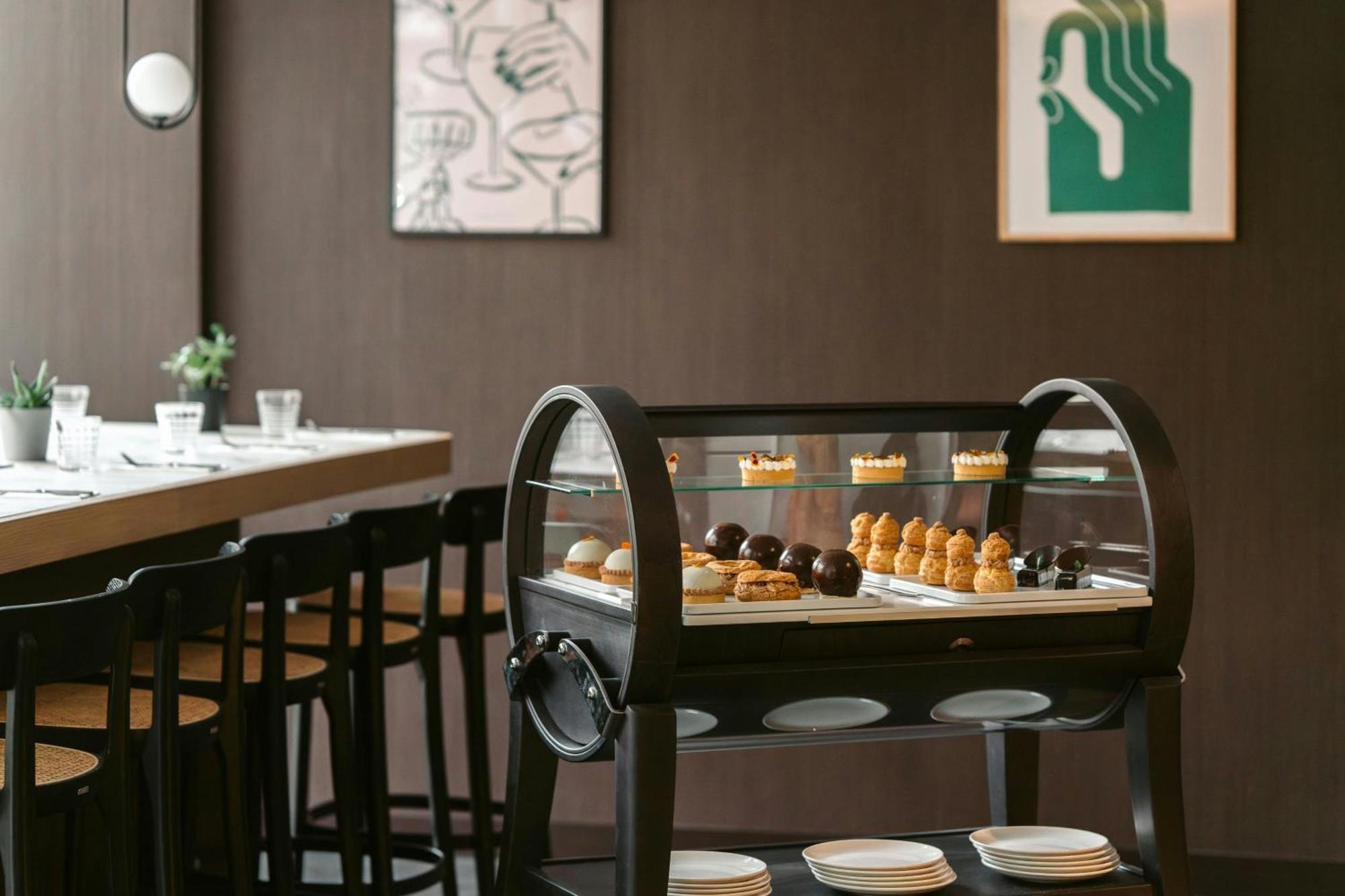 Marriott Rive Gauche & Conference Center 4*